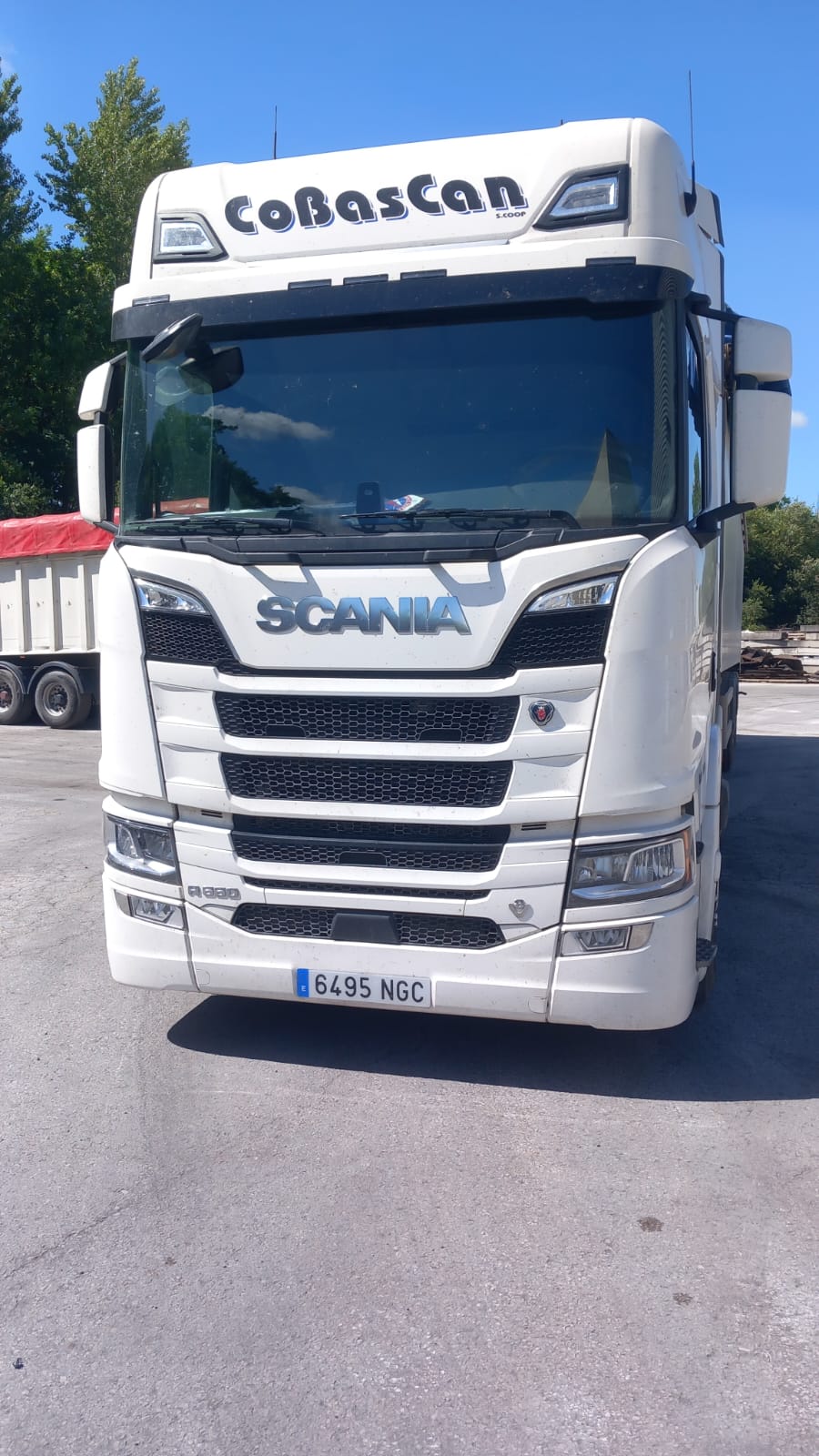 Cabeza tractora Scania de Transportes José Ignacio González Bedia